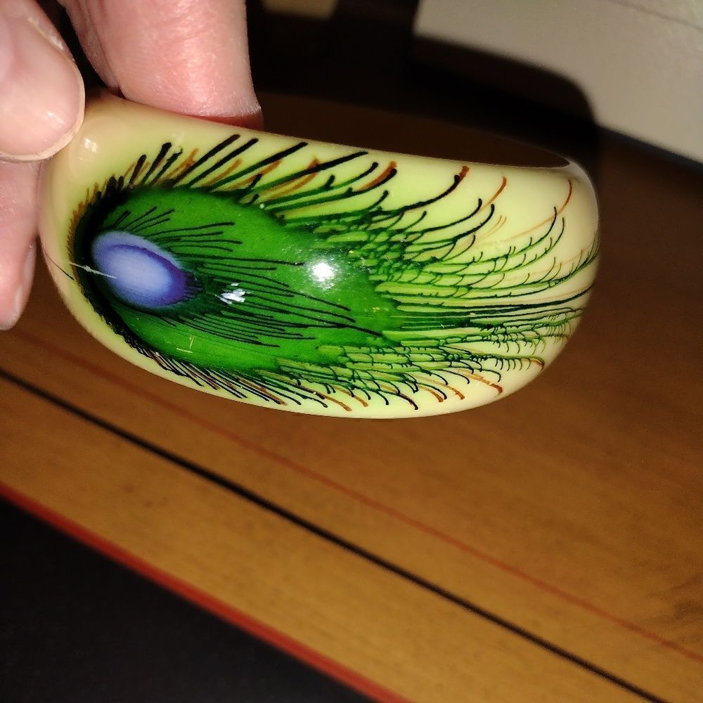 Vintage lucite peacock feather bracelet